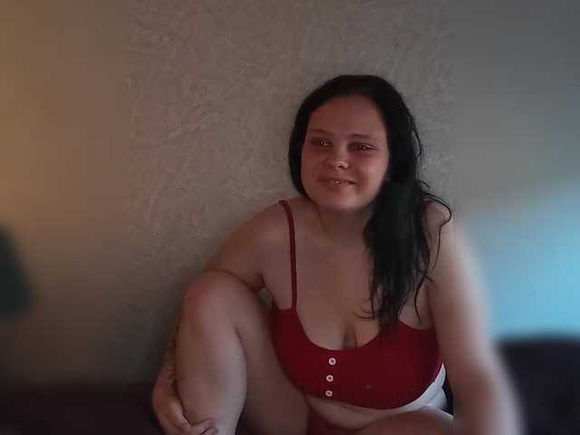 YourSweetPiggy live cam on BongaCams