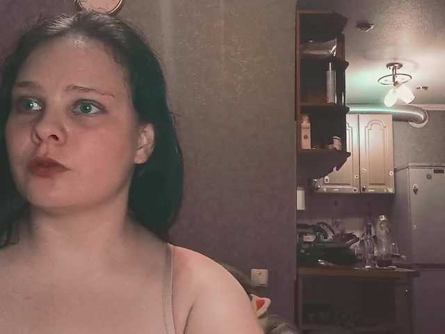 Live трансляция YourSweetPiggy - slutnetki.online