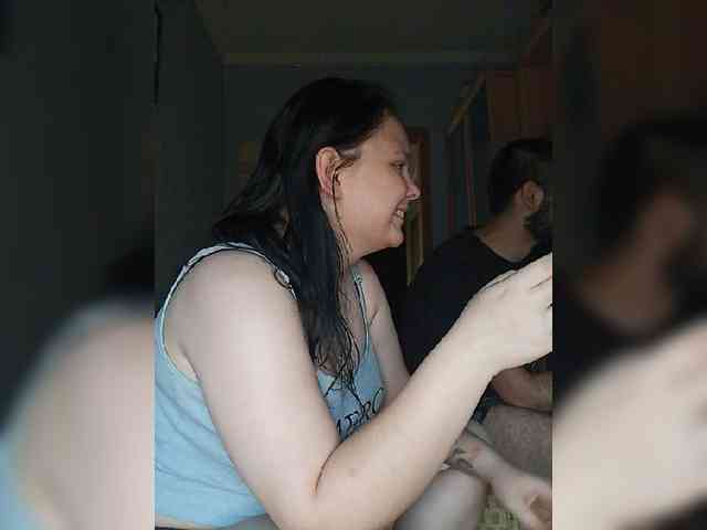 YourSweetPiggy webcam