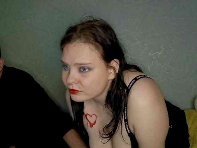 YourSweetPiggy webcam