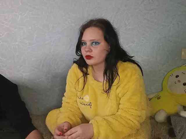 YourSweetPiggy webcam