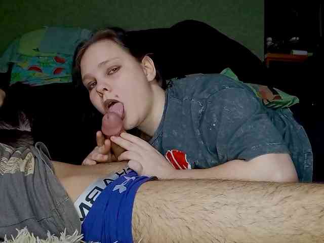 YourSweetPiggy webcam