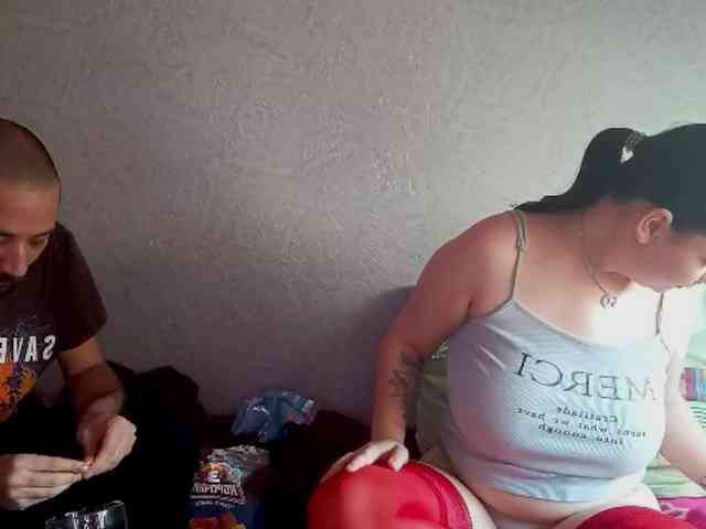 YourSweetPiggy webcam