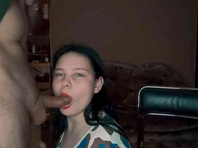 YourSweetPiggy webcam