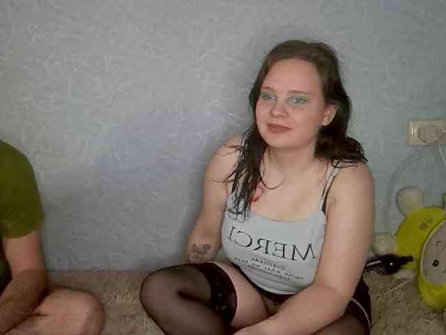 YourSweetPiggy webcam