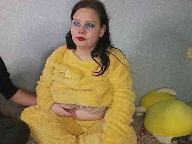 YourSweetPiggy webcam