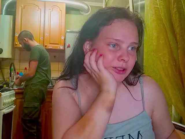 YourSweetPiggy webcam