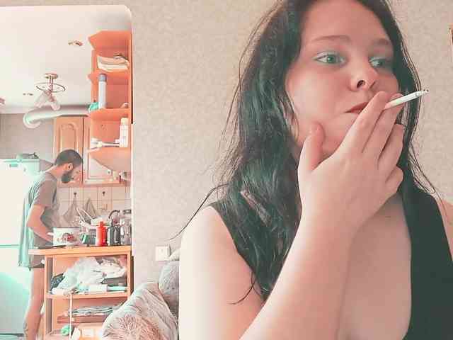 YourSweetPiggy webcam