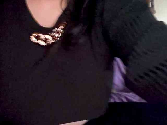 YourSweetPiggy webcam