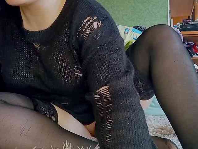 YourSweetPiggy webcam