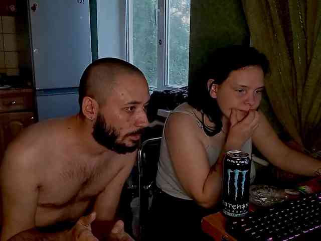 YourSweetPiggy webcam