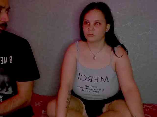YourSweetPiggy webcam