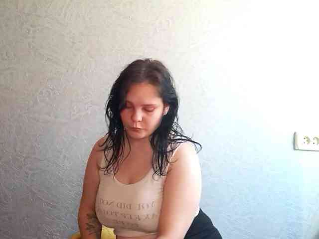 YourSweetPiggy webcam