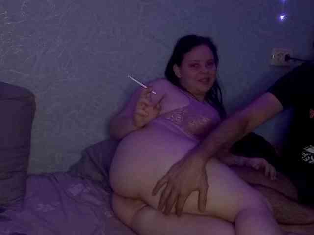 YourSweetPiggy webcam