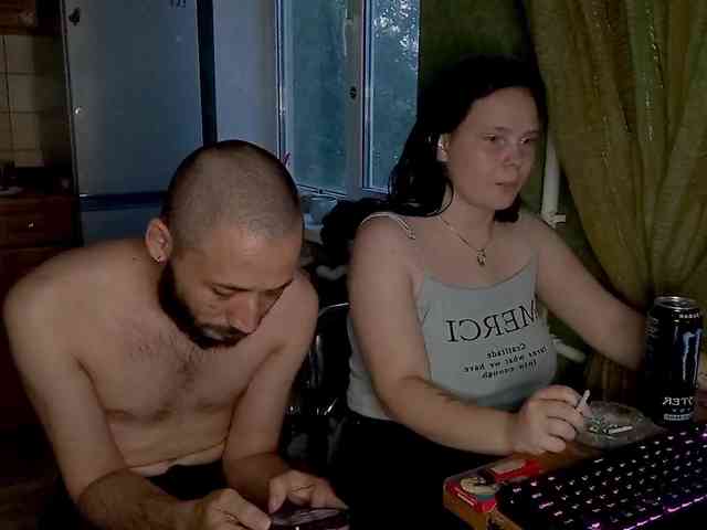 YourSweetPiggy webcam