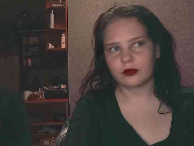 YourSweetPiggy webcam