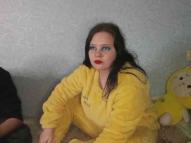 YourSweetPiggy webcam