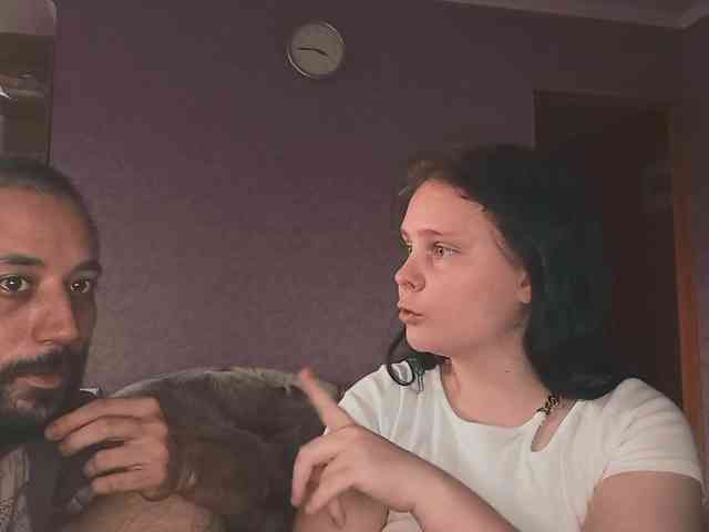 YourSweetPiggy webcam