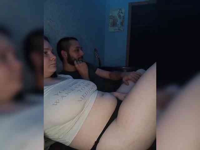 YourSweetPiggy webcam