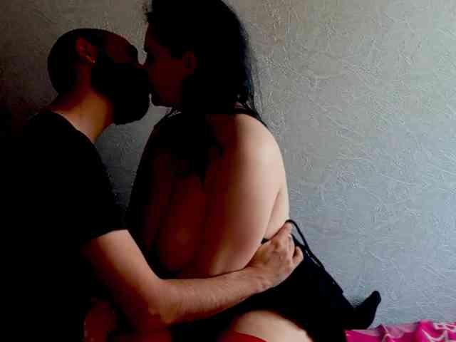 YourSweetPiggy webcam