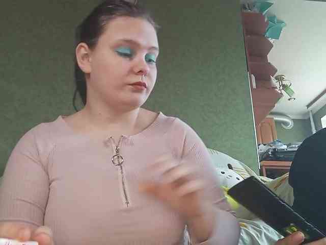 YourSweetPiggy webcam