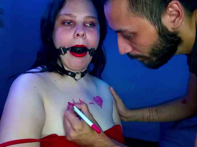 YourSweetPiggy webcam