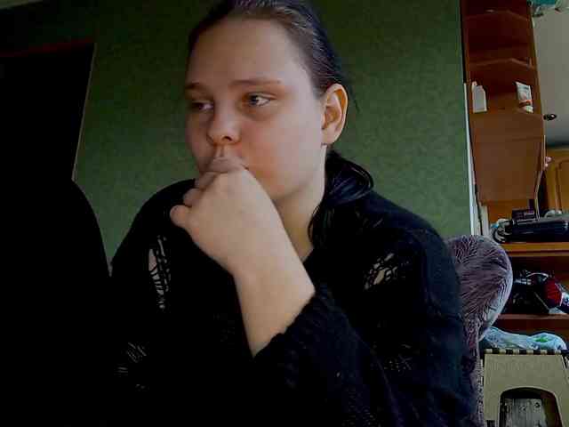 YourSweetPiggy webcam