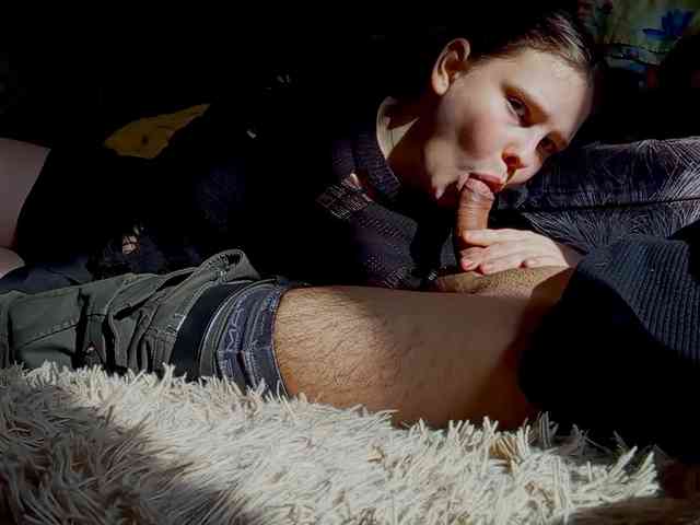 YourSweetPiggy webcam