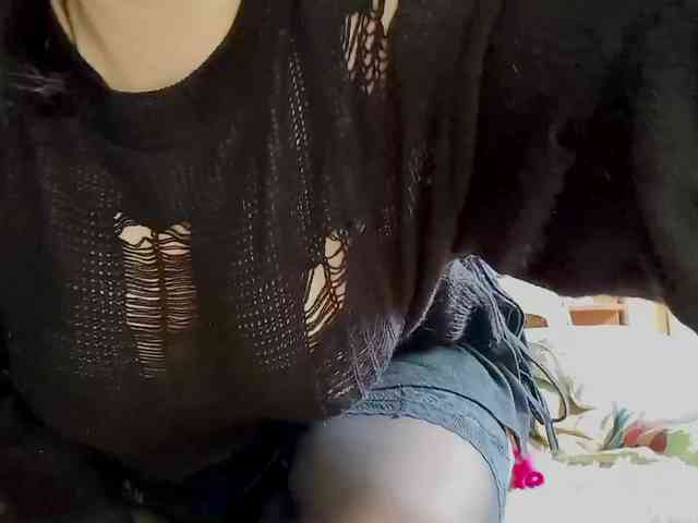 YourSweetPiggy webcam