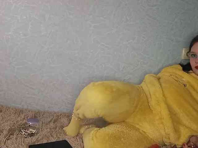 YourSweetPiggy webcam