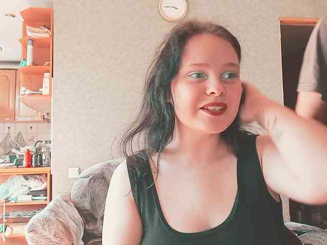 YourSweetPiggy webcam