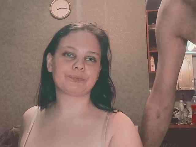 YourSweetPiggy webcam