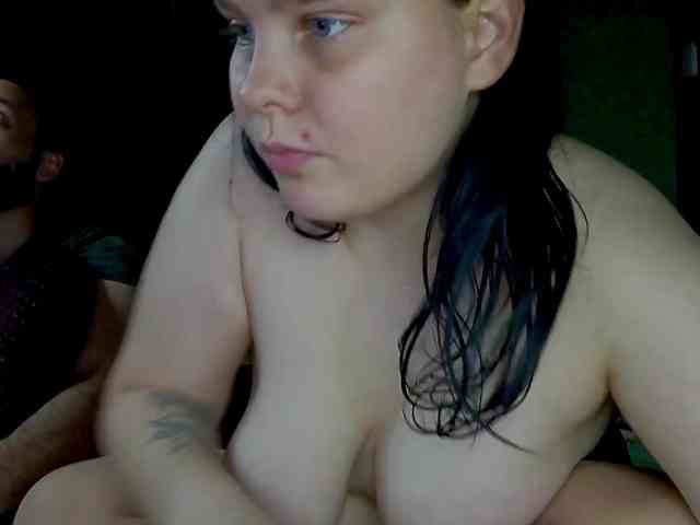 YourSweetPiggy webcam