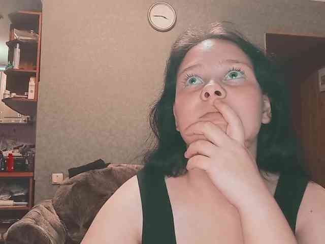 YourSweetPiggy webcam