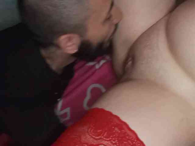 YourSweetPiggy webcam