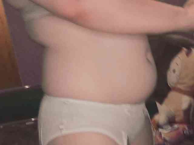 YourSweetPiggy webcam