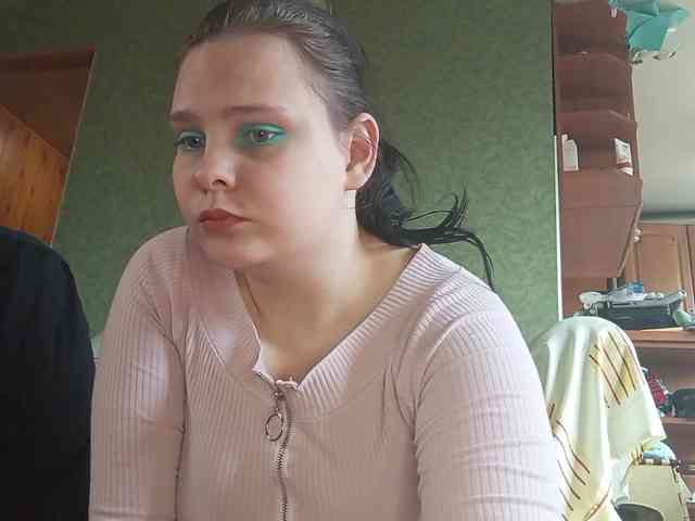 YourSweetPiggy webcam