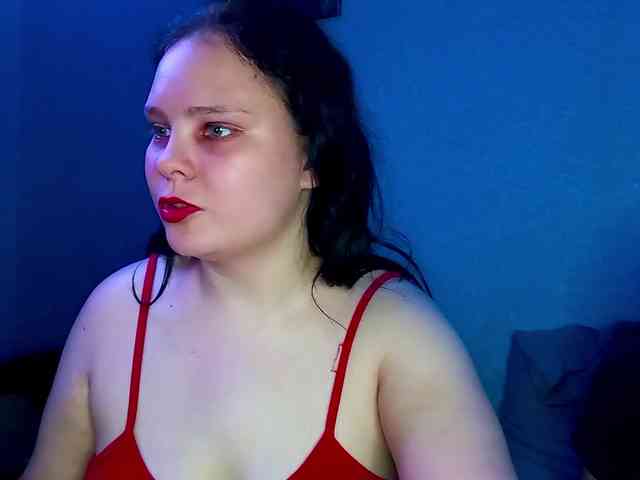 YourSweetPiggy webcam