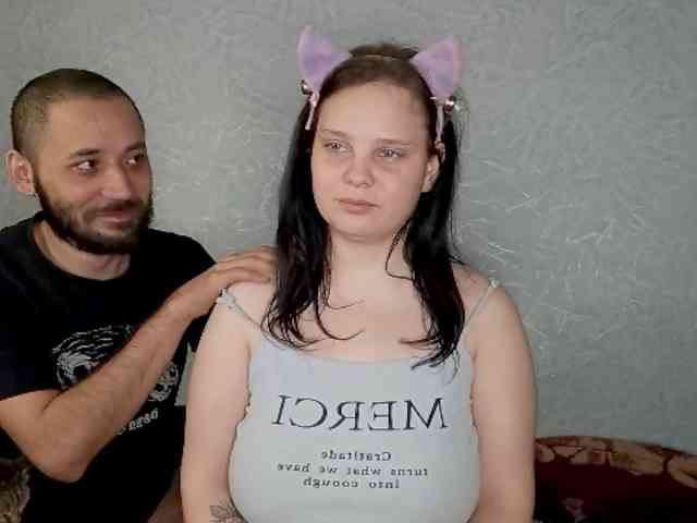 YourSweetPiggy webcam