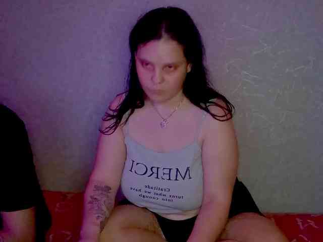 YourSweetPiggy webcam