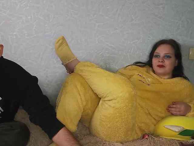 YourSweetPiggy webcam