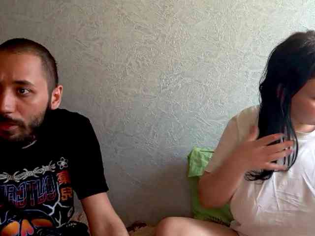 YourSweetPiggy webcam