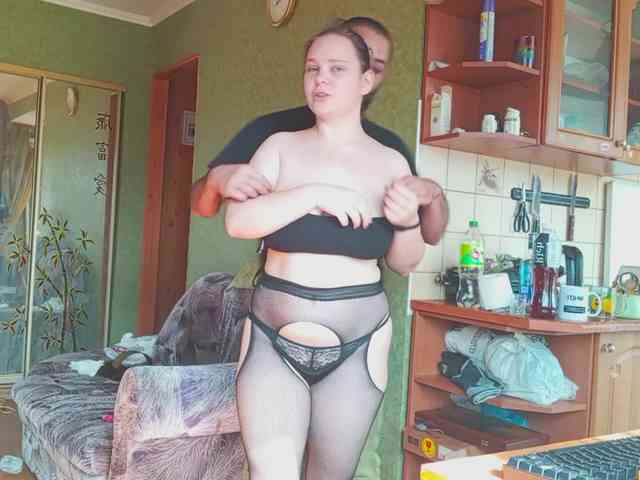 YourSweetPiggy webcam