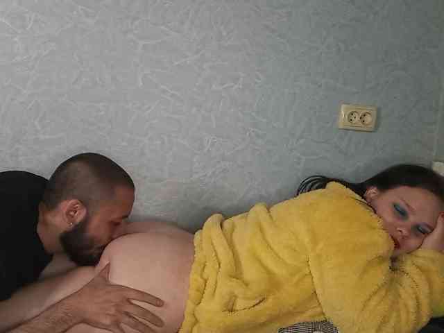 YourSweetPiggy webcam