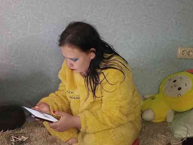 YourSweetPiggy webcam