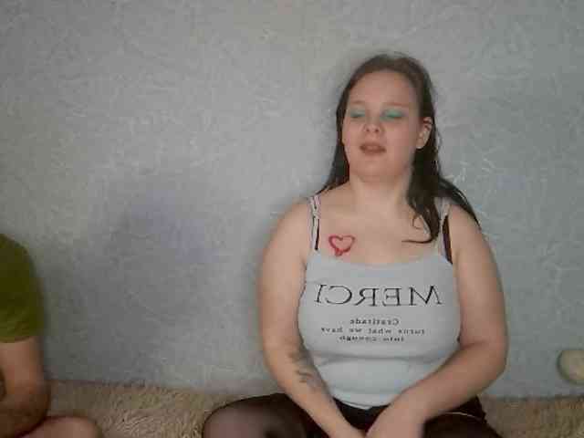 YourSweetPiggy webcam