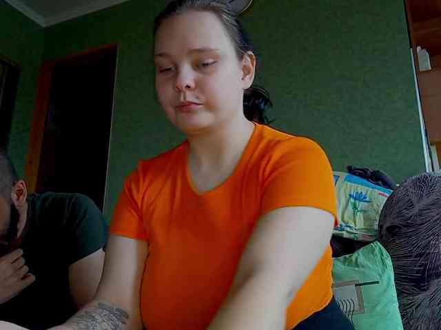 YourSweetPiggy webcam