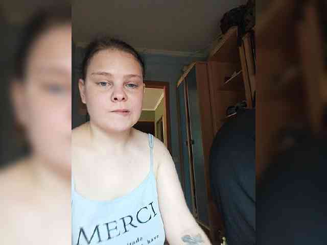 YourSweetPiggy webcam
