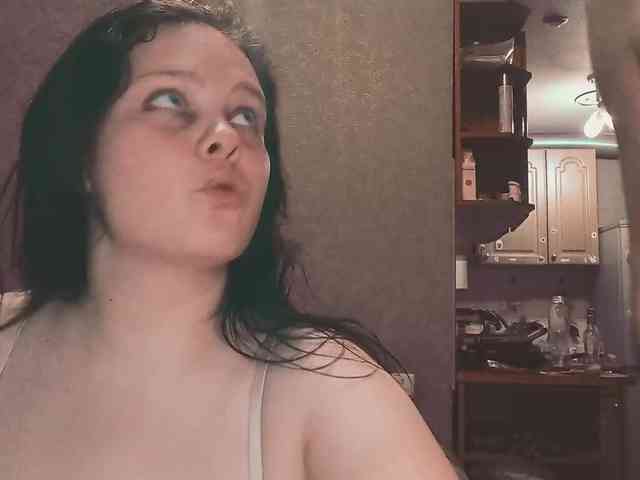 YourSweetPiggy webcam