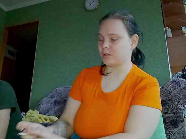 YourSweetPiggy webcam